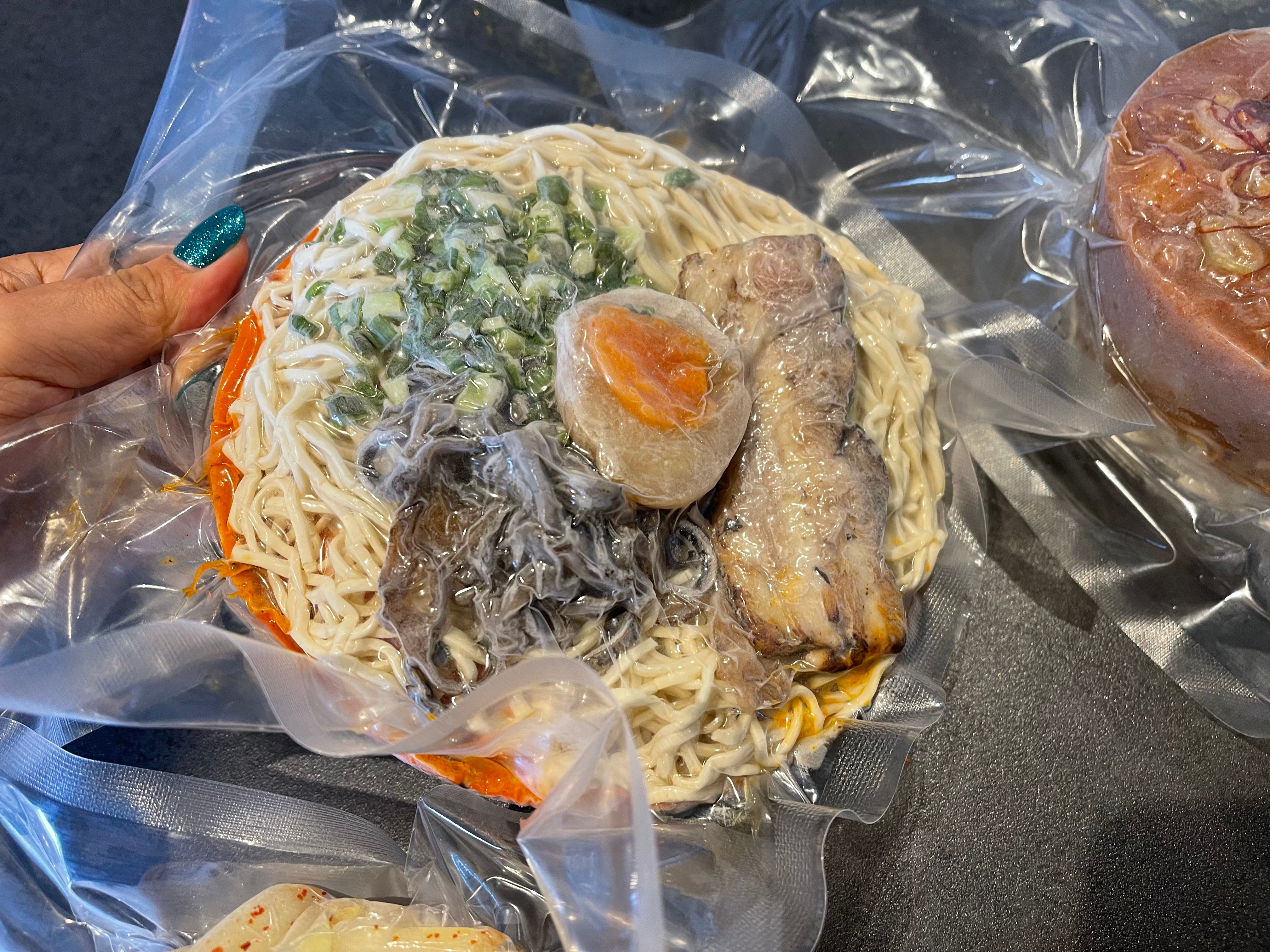 (for bundle setup) RAMEN-X | TORASHO Frozen Spicy Tonkotsu Ramen