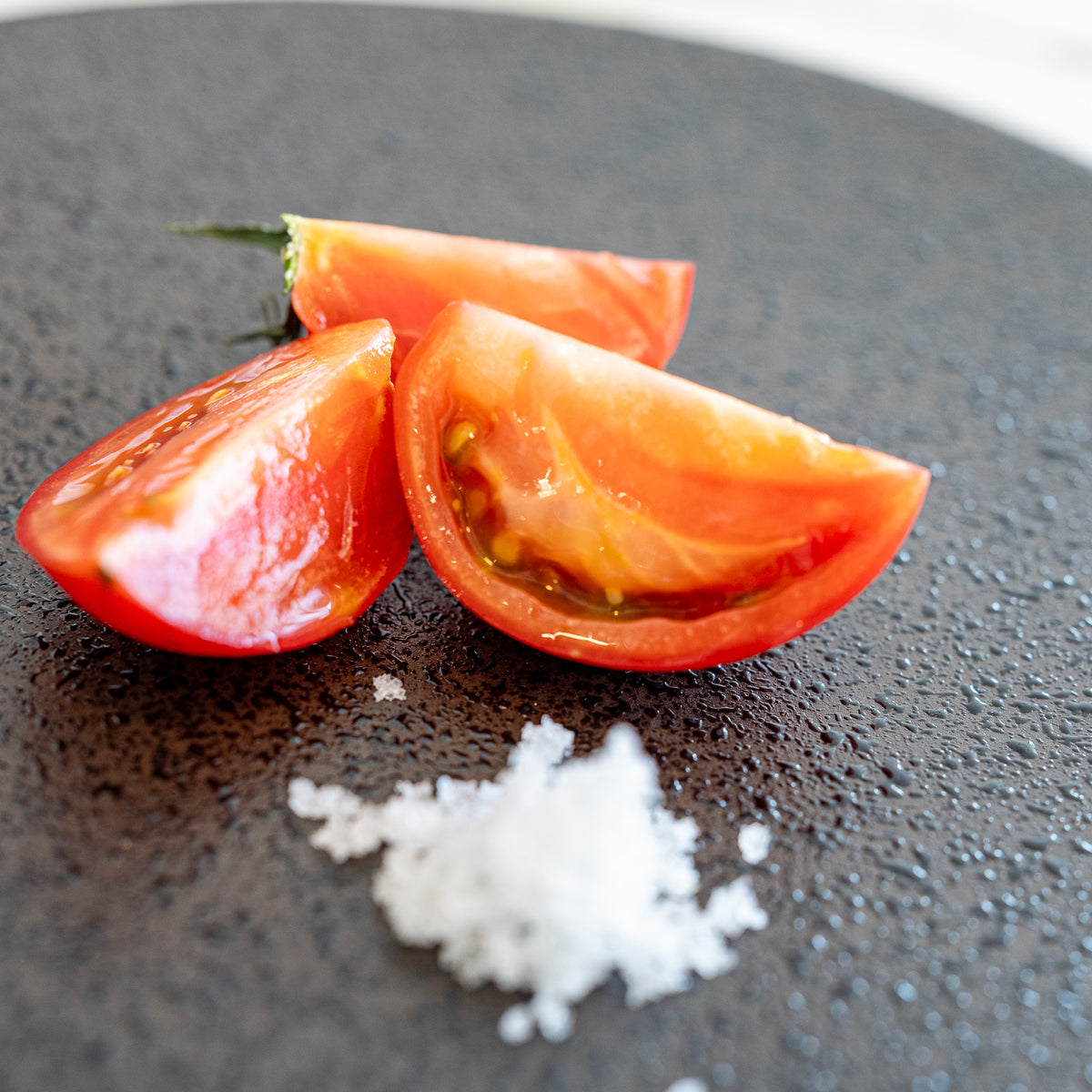 Fuji Tomato Field TARP to TARP トマト Air Express] Japanese Fruit tomatoes フルーツトマト / 1kg
