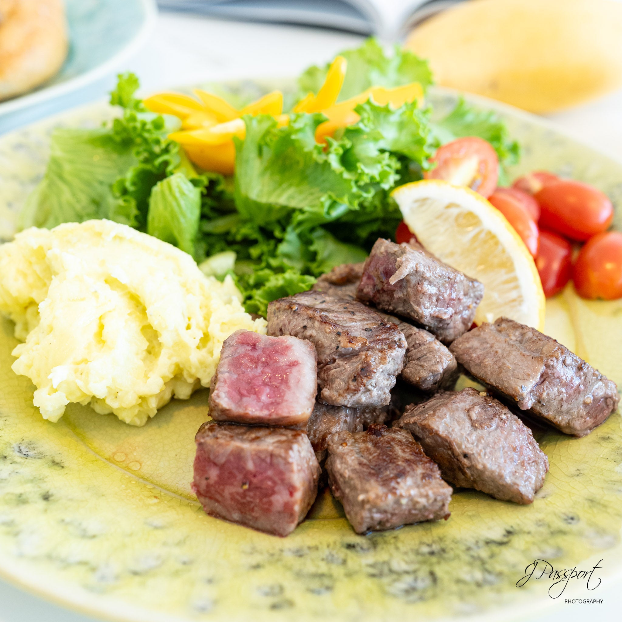 WAGYU DICE CUT STEAK (180g)
