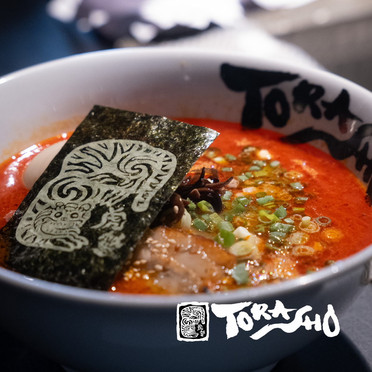 TORASHO FROZEN SPICY TONKOTSU RAMEN