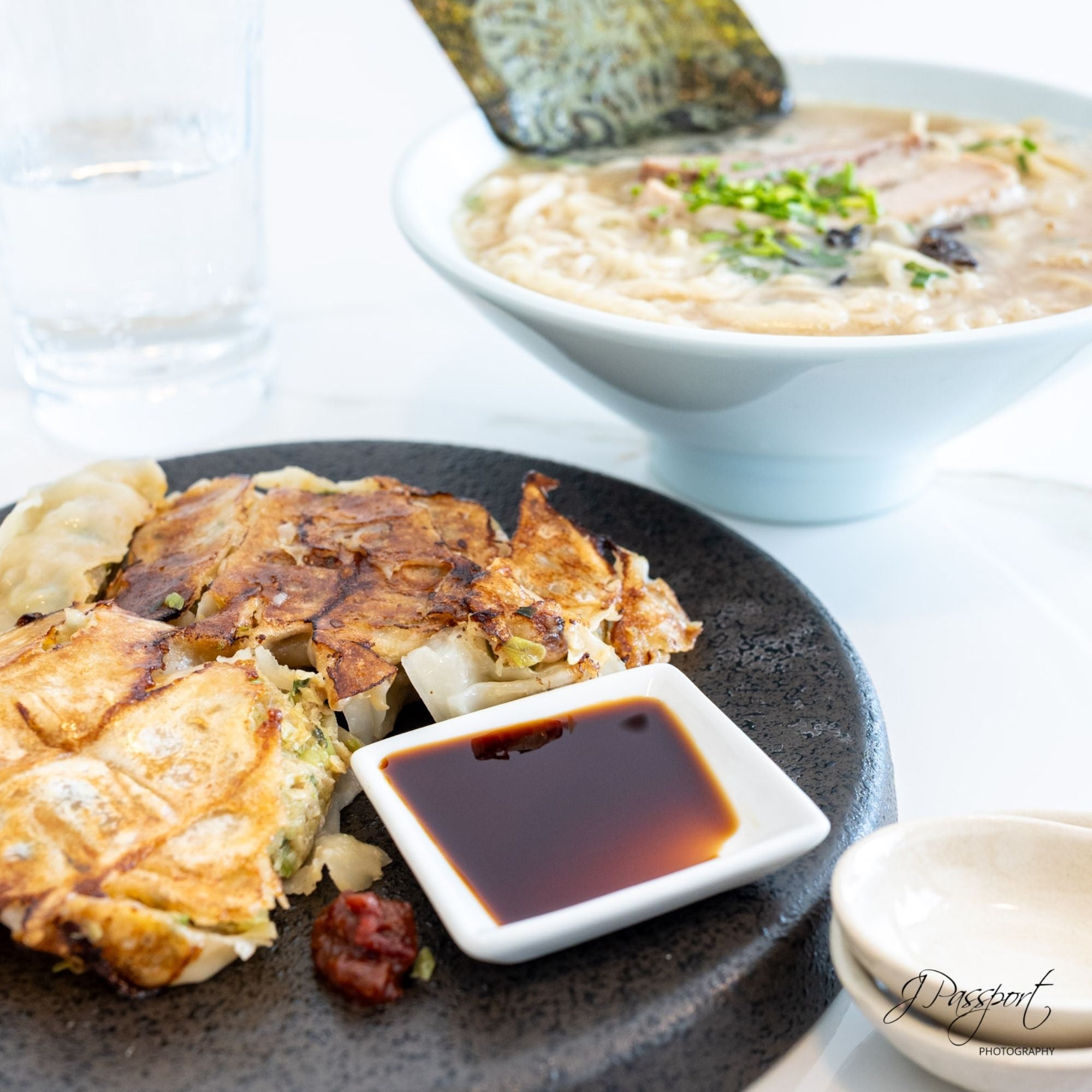 TORASHO - Handmade GYOZA (12pcs)
