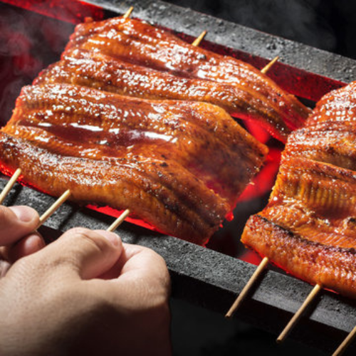 Charcoal-Grilled Fluffy UNAGI Sets with Clear Soup - 炭火焼鰻蒲焼 お吸いものセット