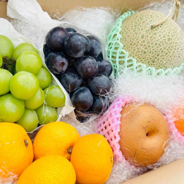 [Pre-Order] Luxurious Seasonal Fruit Box for Oct