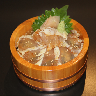 [Sashimi Grade] Straw-Grilled Albacore Tuna (100g)