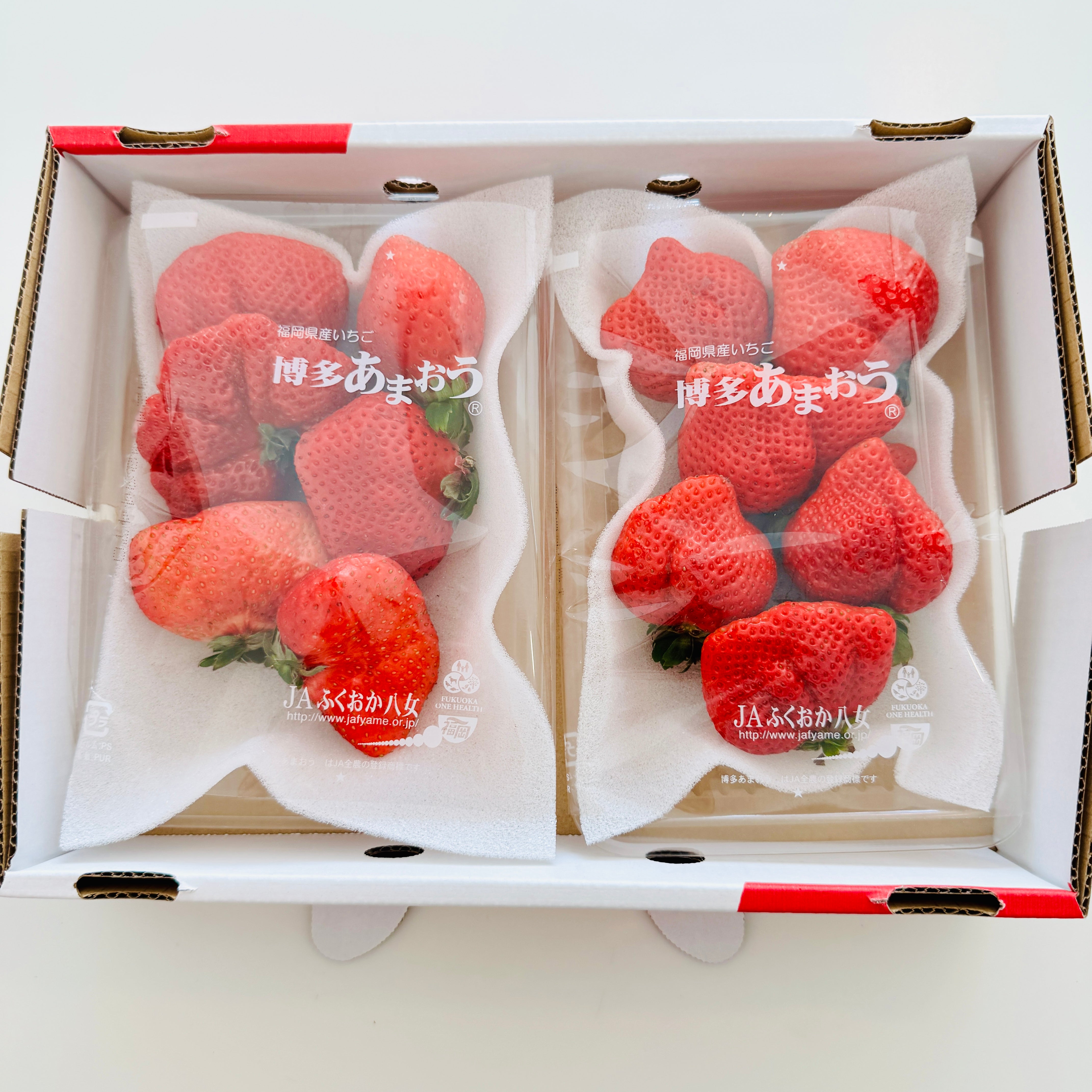 [Pre-Order] Japanese Strawberry 'AMAOU'  あまおう / 0.5 kg, 2 packs