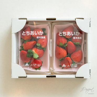 [Air Express] Japanese Strawberry “Tochiaika” — 6–9 pcs (250g × 2 packs)