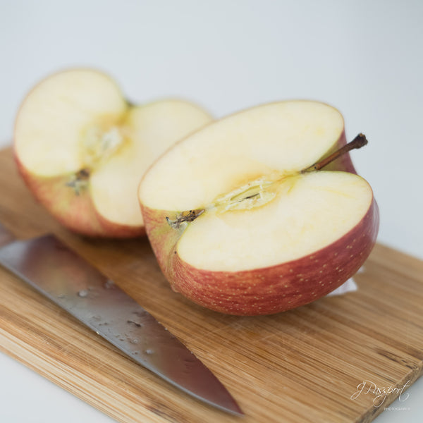 [Air Express] Japanese Sun Fuji Apple — 36P Size / pc