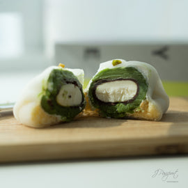 Pistachio & Cream Cheese DAIFUKU MOCHI– 3pcs