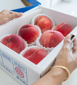 [Air Express] Kasugai Premium White Peach Gift Box (Premium/ 6pcs / ~1.4kg)