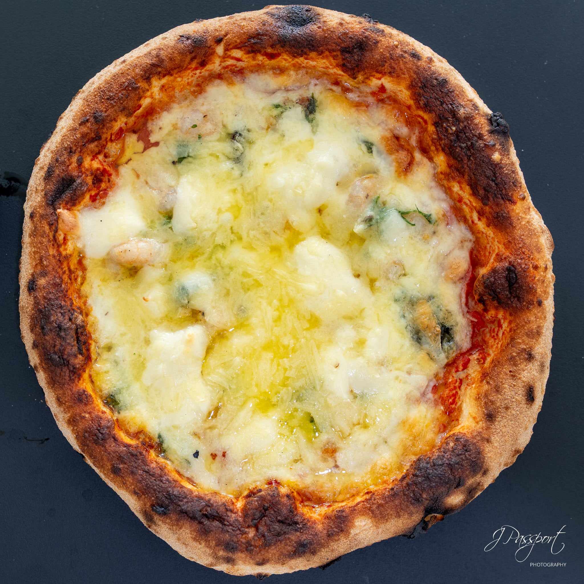 LUKA - GARLIC BUTTER SHRIMP "Handmade Firebaked Pizza"