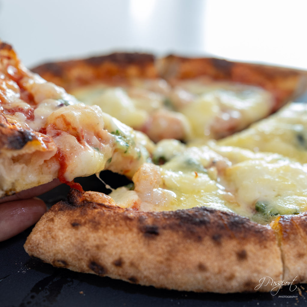 LUKA - GARLIC BUTTER SHRIMP "Handmade Firebaked Pizza"