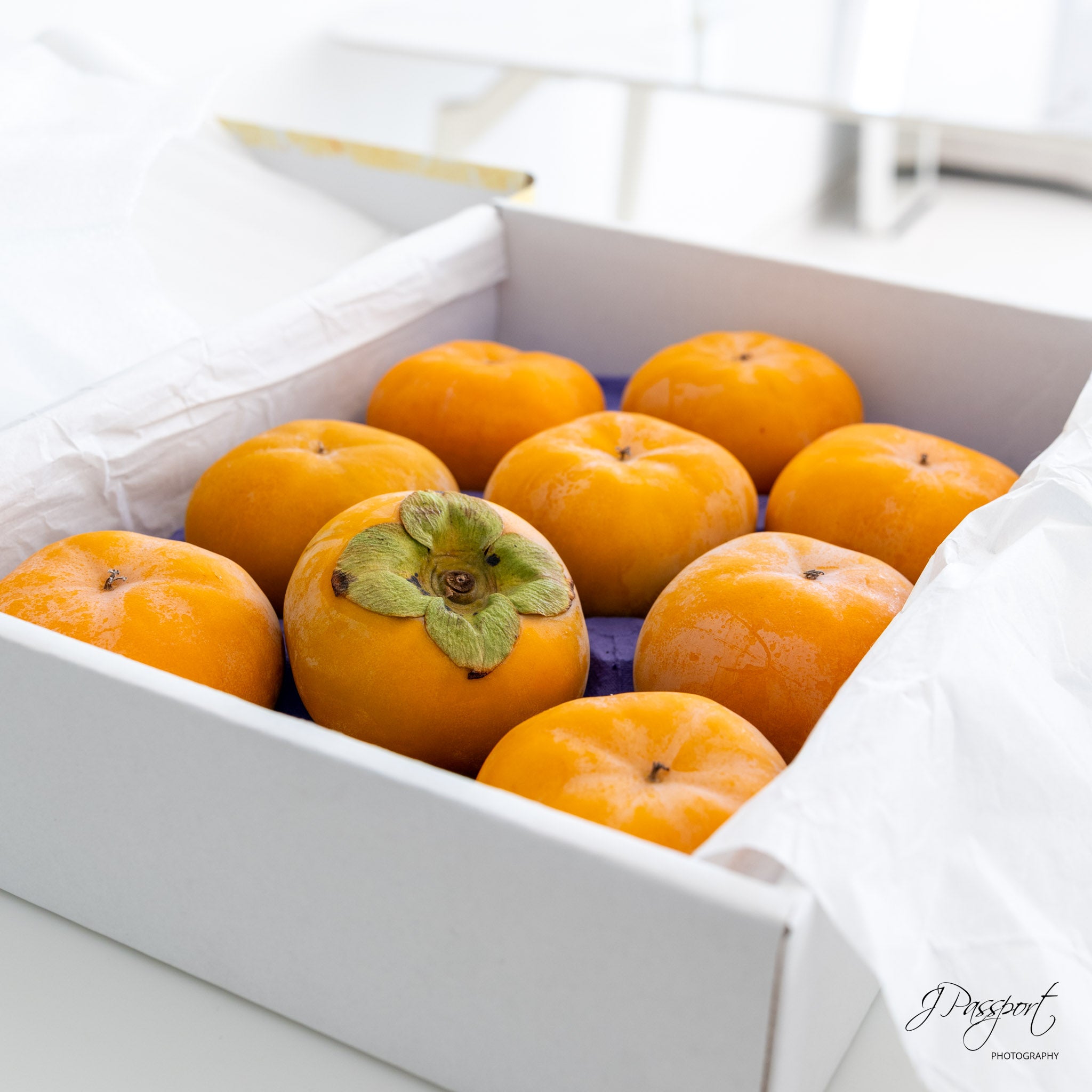 [Air Express] Japanese Premium Persimmons — 7–9pc/box (Gift Box)