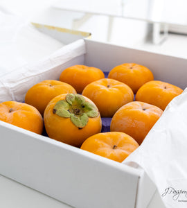 [Air Express] Japanese Premium Persimmons — 7–9pc/box (Gift Box)