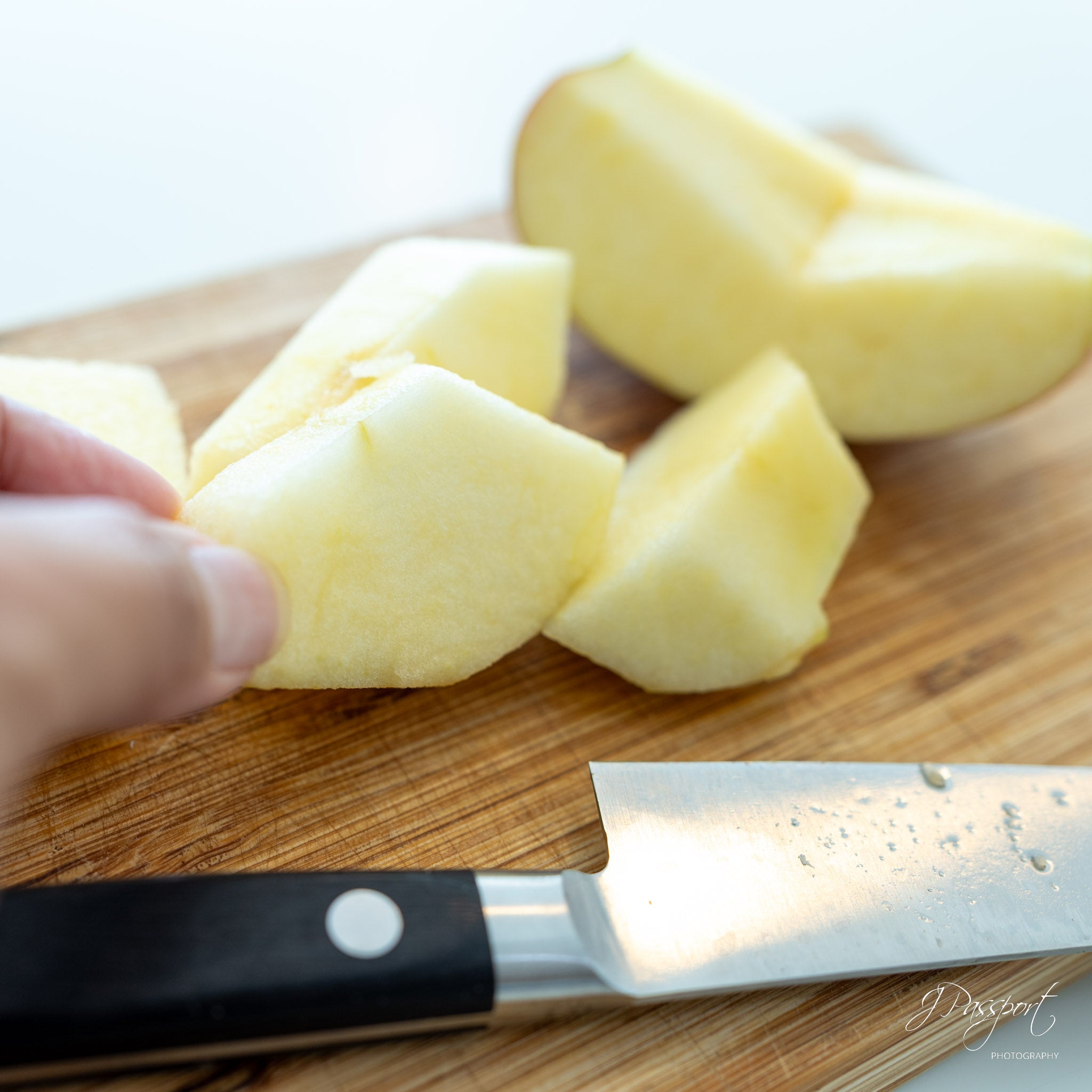 [Air Express] Japanese Sun Fuji Apple — 36P Size / pc