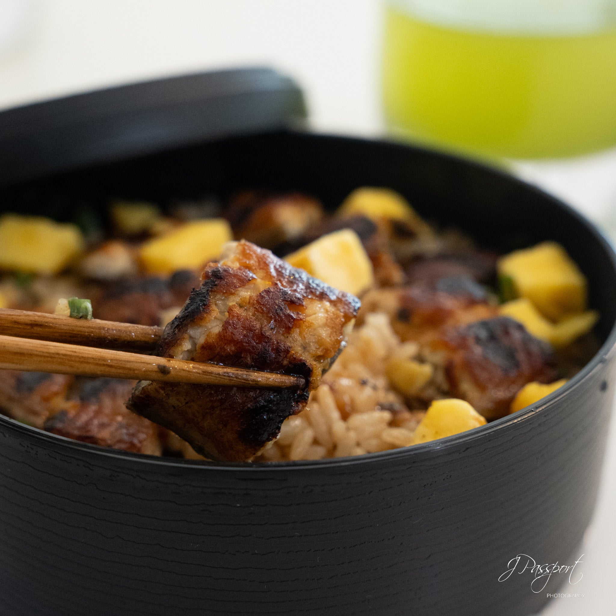 UNAGI TAMAGO DONABE RICE