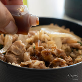 PORK SHOGAYAKI DONABE RICE