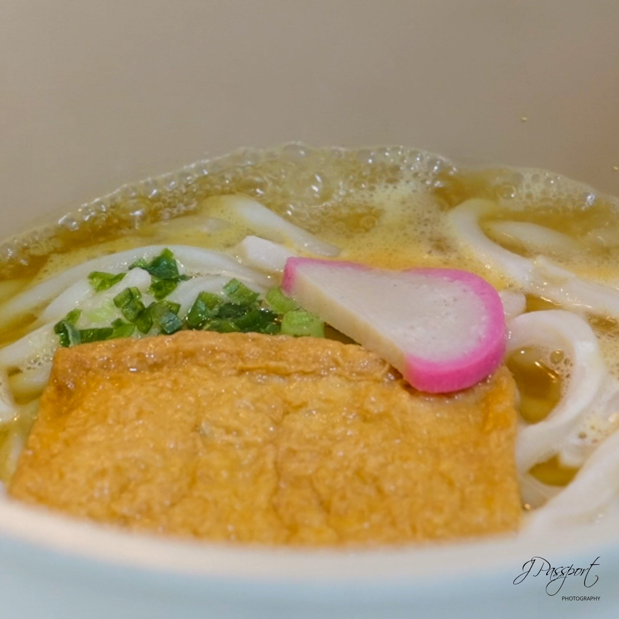 TORASHO - KYOTO STYLE CURRY KITSUNE UDON  “ANIMAL FREE”