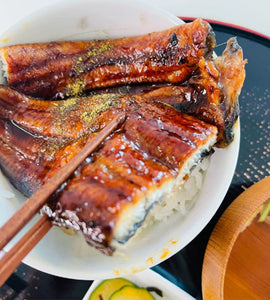 Charcoal-Grilled Fluffy UNAGI Sets with Clear Soup - 炭火焼鰻蒲焼 お吸いものセット